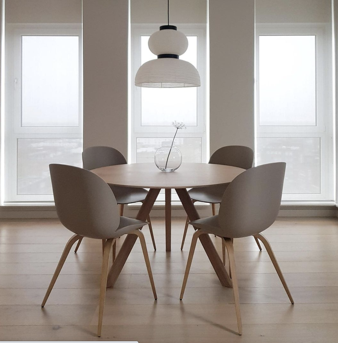 beetle stol inspirasjon beige